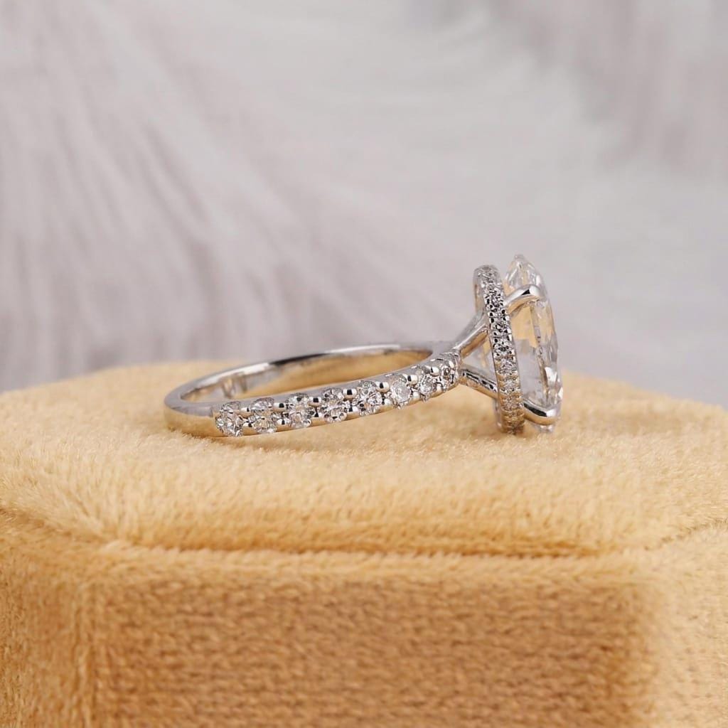 Oval Cut Lab Grown Diamond Engagement Ring